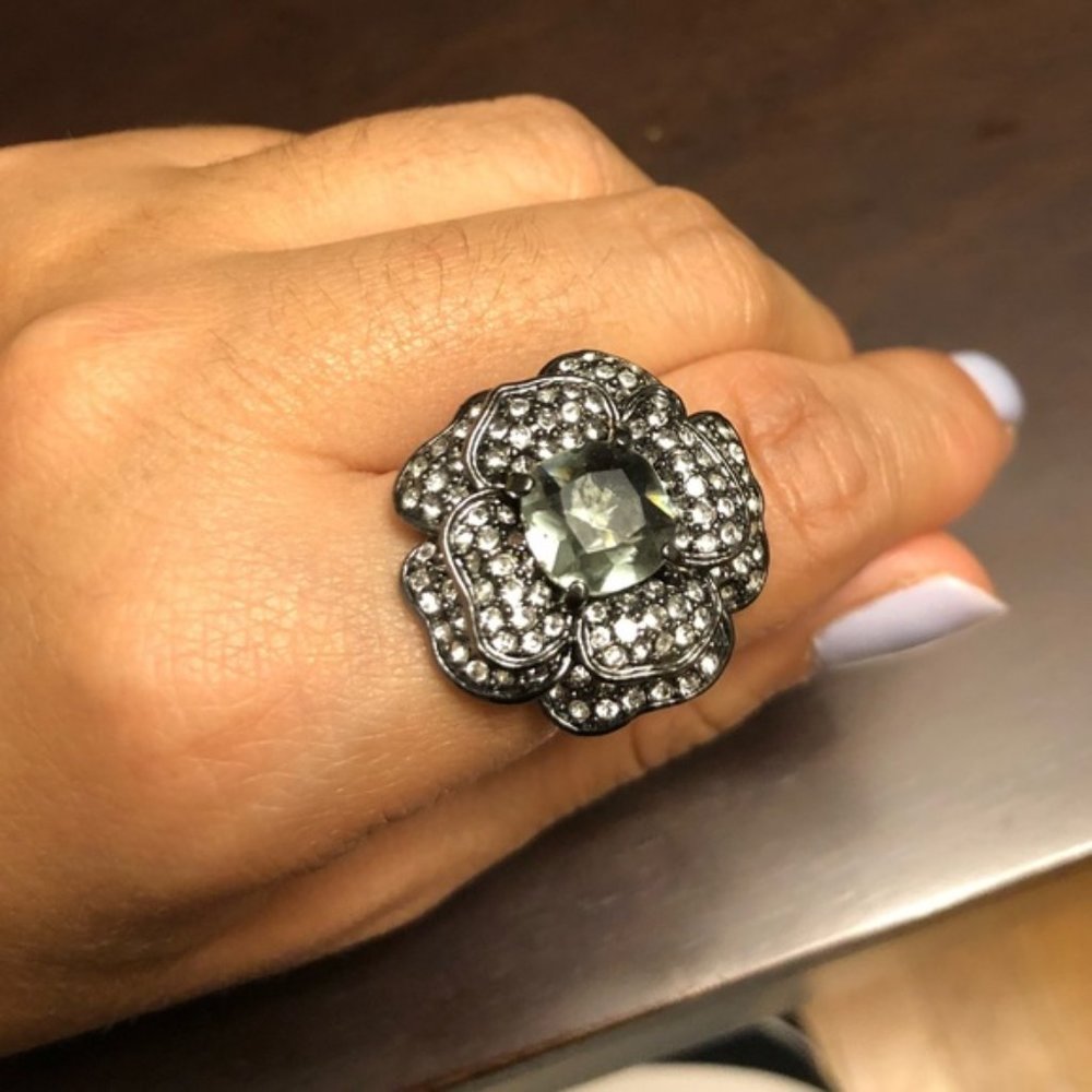 Stella & Dot |‘Vintage' Retired Pavé Crystal Hematite Belle Fleur Cockta… - Picture 2 of 9